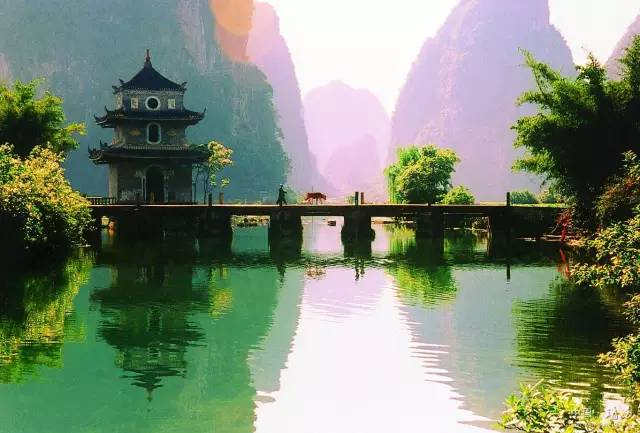 多元文化交融视角下的广西地域特色探析